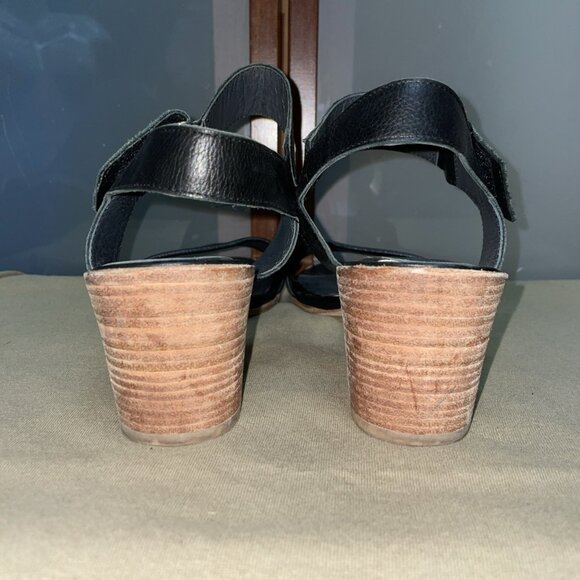 STUART WEITZMAN Shaila Broadband Leather City Open Toe Block Heel Sandals 8.5 - Picture 5 of 8